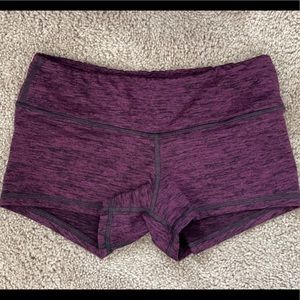 Fleo Dark Plum Heathered Shorts - size S